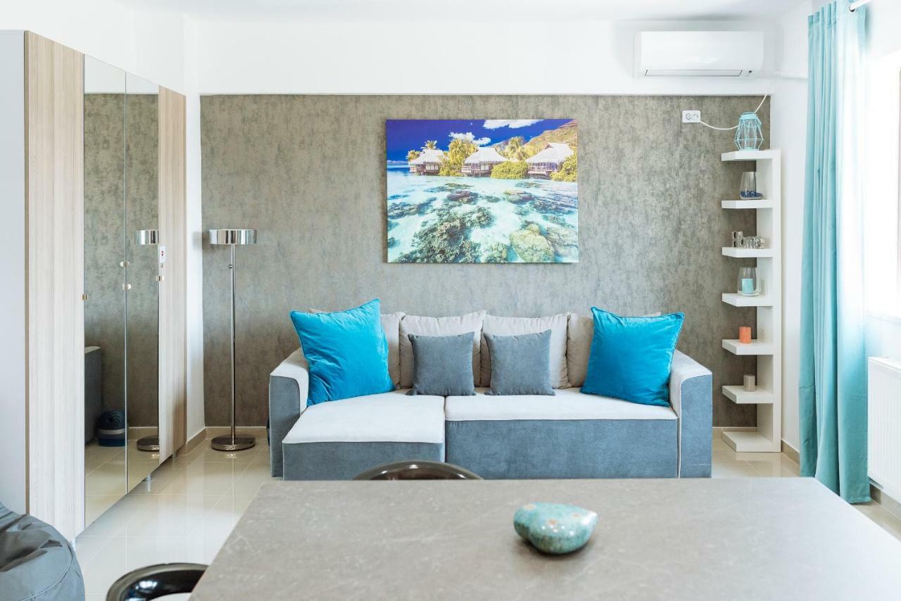Apartamento Luxury Flat 9 Near Metro Bucarest Exterior foto